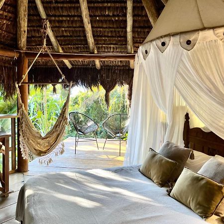 Jungle Lodge Vila do Abraao Bagian luar foto